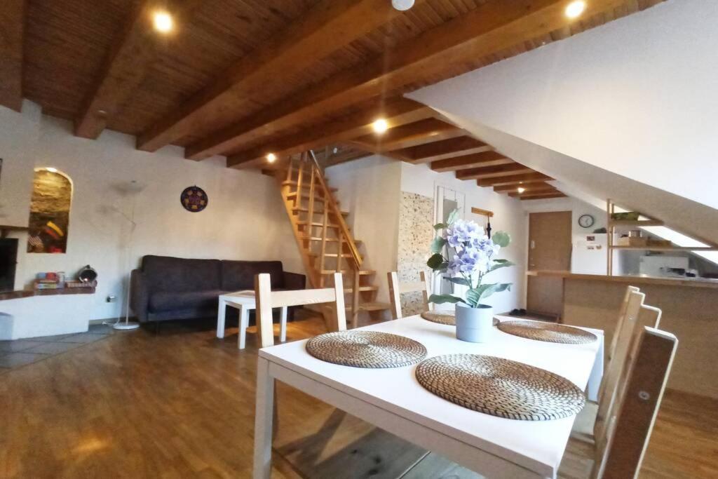 Private Sauna & 4 Bedrooms Old Town Rooftop Apartment VNO Exteriér fotografie